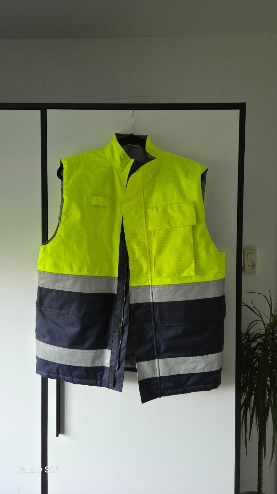 [ZO GOED ALS NIEUW] DAPRO C9-2 Protector, Ophalen, Zo goed als nieuw