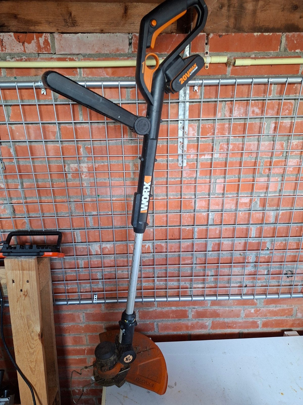 Worx 20V Max Lithium Accu Grastrimmer, Ophalen, Gebruikt, Worx, Accu