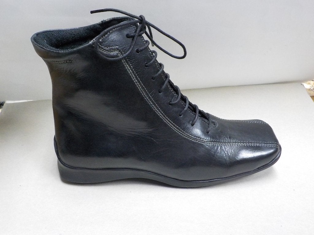 Zwarte leren veterboots maat 38, Zwart, Lage of Enkellaarzen, Nieuw, Ophalen of Verzenden