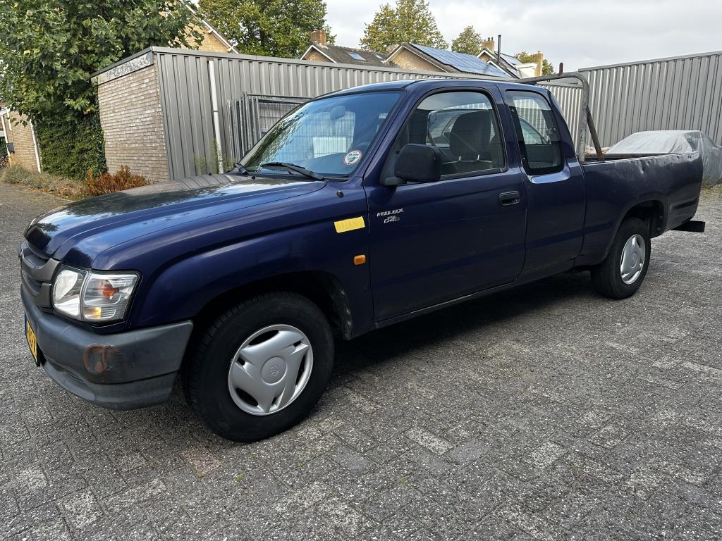 Toyota Hilux 2.5 D4-D 2002 79000km NAP UNIEK APK 9-26, Auto's, Zwart, Blauw, Origineel Nederlands, Bedrijf