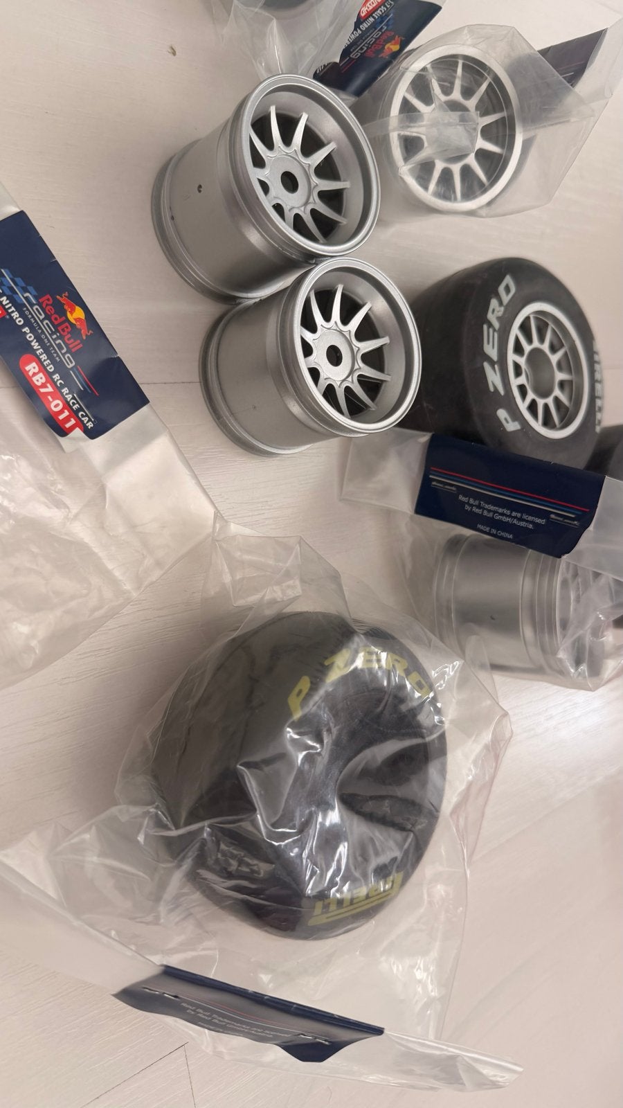 Kyosho DeAgostini RB7 1:7 schaal modelonderdelen, Overige merken, Auto, Groter dan 1:32, Nieuw