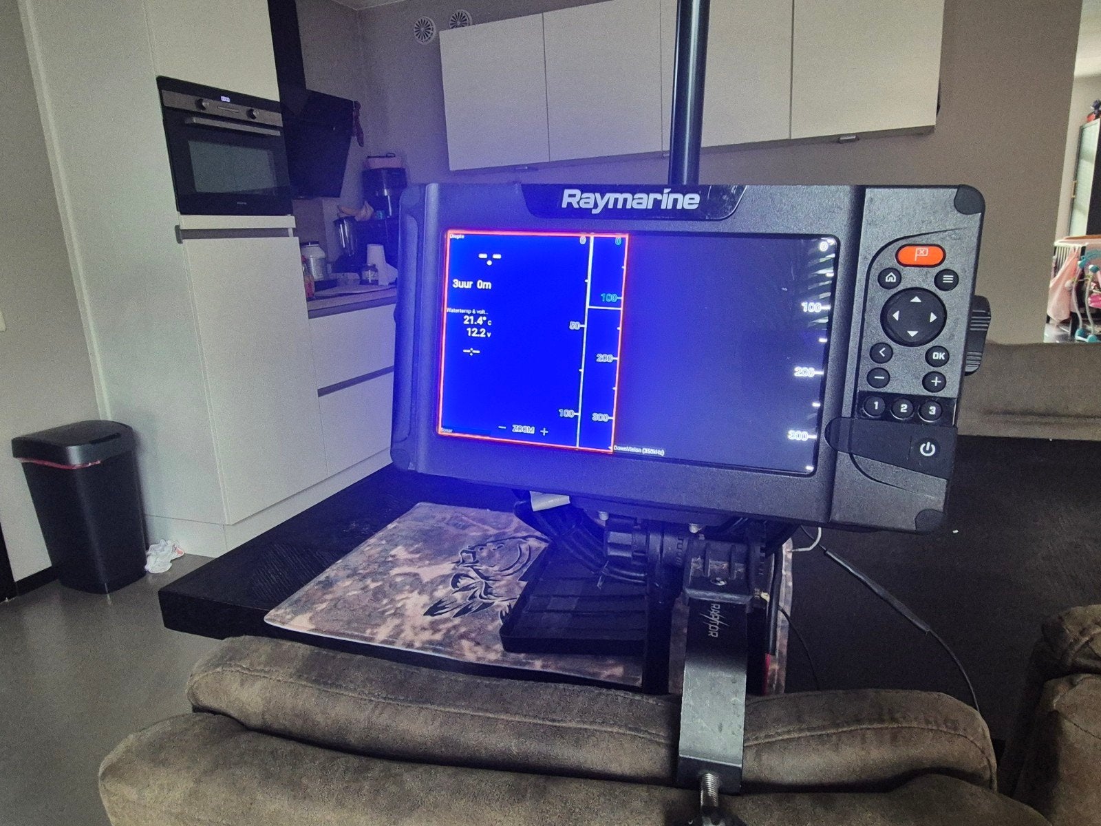 Raymarine element 9 met hv100.02 transducer en raptor stang, Ophalen of Verzenden, Overige typen