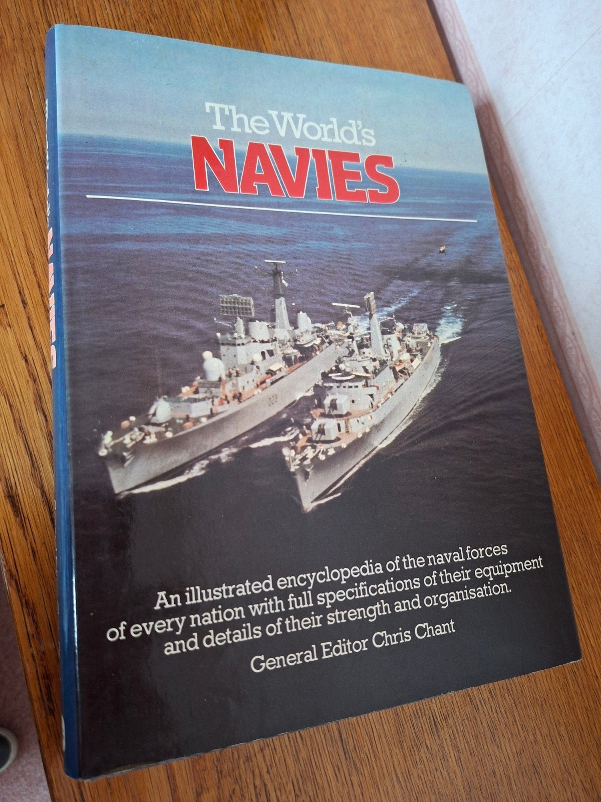 The world's Navies, Ophalen of Verzenden, Gelezen, Marine