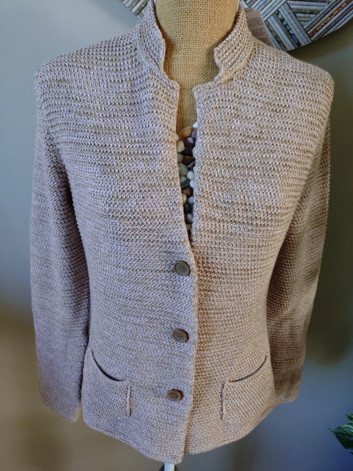 Te koop nieuw Benetton vest zand/taupe/lichtroze maat S, Benetton, Beige, Nieuw, Ophalen of Verzenden