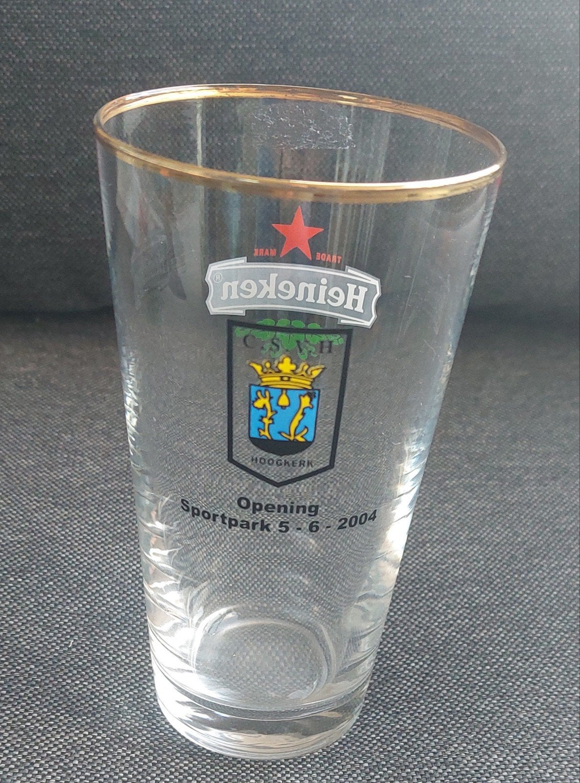 Heineken bierglas Opening Sportpark Hoogkerk 2004, Verzamelen, Ophalen of Verzenden, Zo goed als nieuw