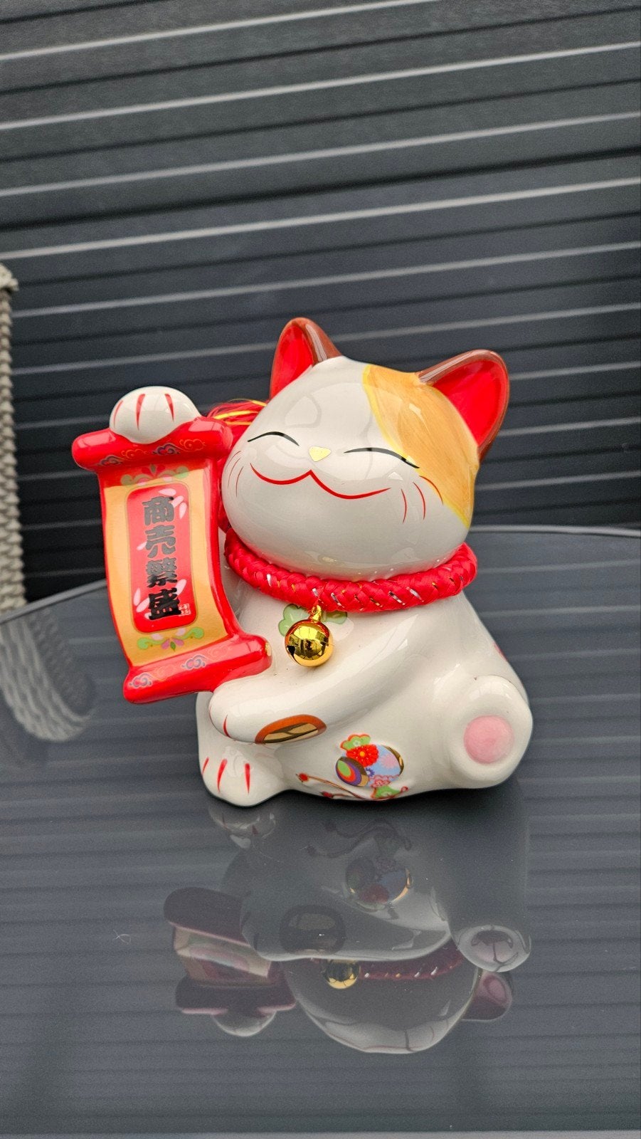 Maneki Neko spaarpot Japanse kat 22cm - Zo goed als nieuw, Verzamelen, Spaarpotten, Ophalen of Verzenden, Zo goed als nieuw, Steen, Aardewerk of Keramiek