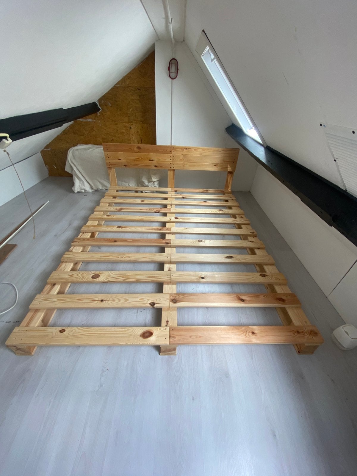 Palletbed vida xl, Huis en Inrichting, Ophalen of Verzenden, Zo goed als nieuw, Tweepersoons