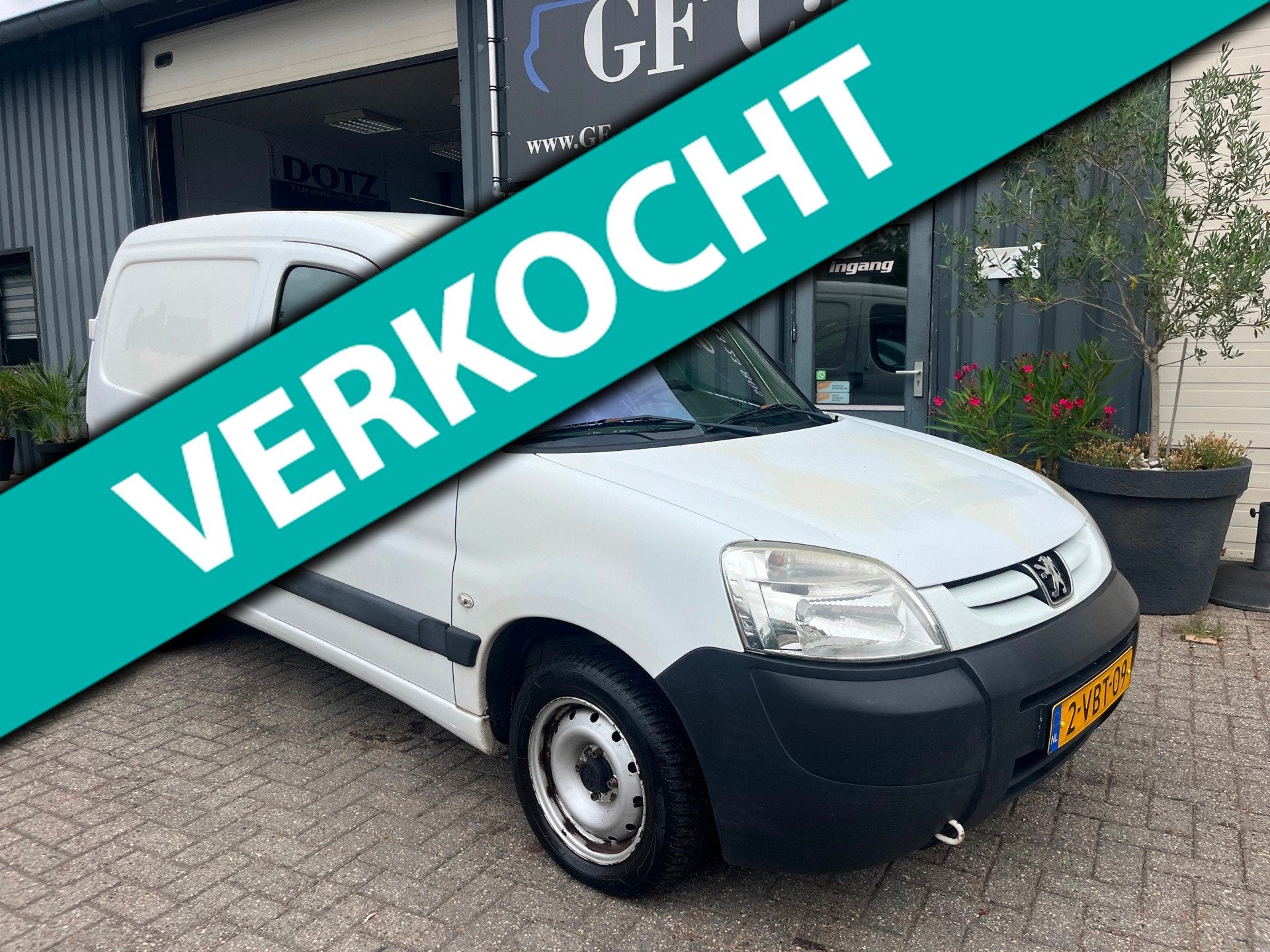 Peugeot Partner 170C 1.6 HDI 2009 APK Nieuw, Auto's, Bestelauto's, Voorwielaandrijving, Stof, Gebruikt, 4 cilinders