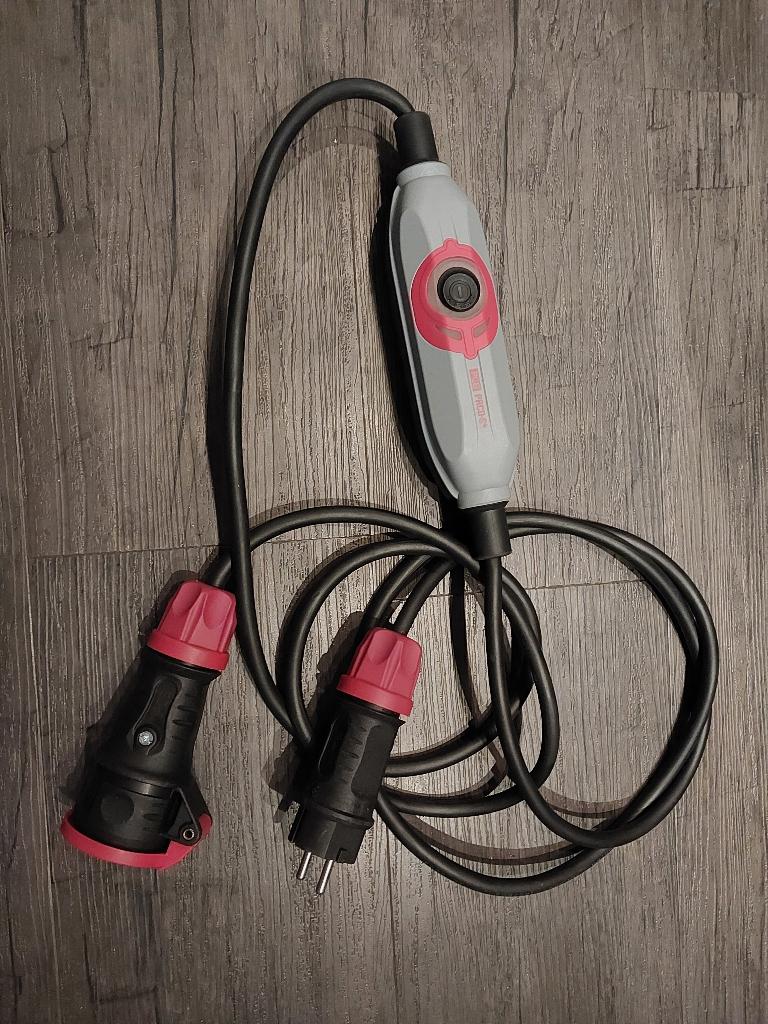 PCE PRCD-S+ tussenstekker als nieuw, Ophalen of Verzenden, Zo goed als nieuw