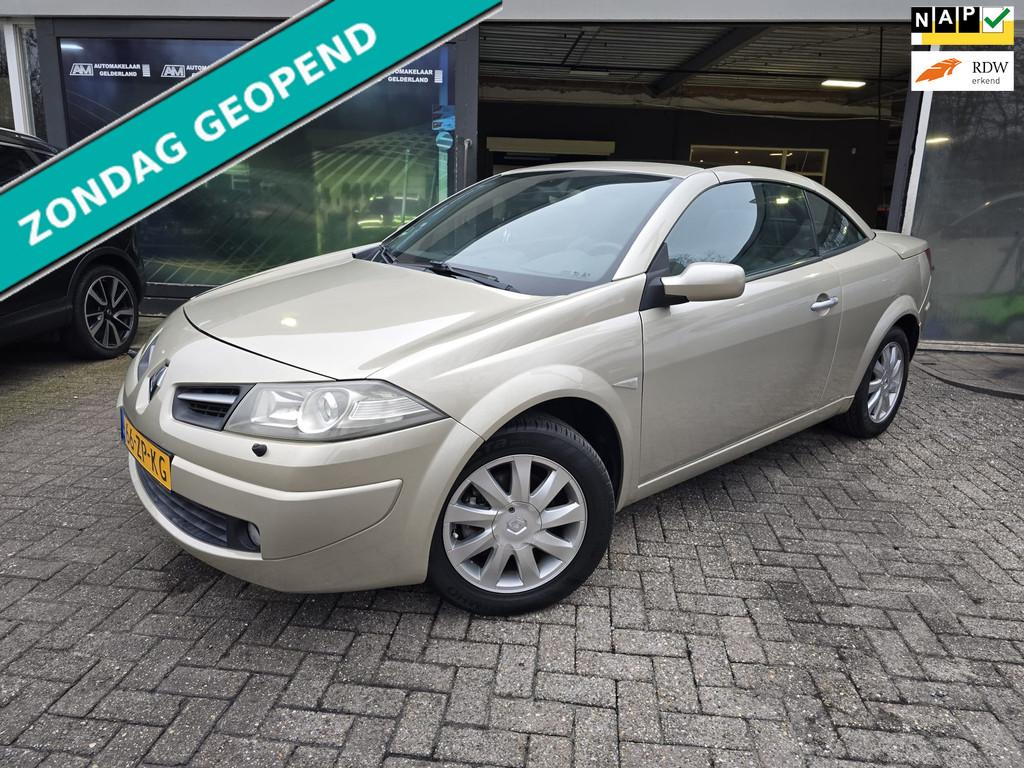 Renault Mégane Coupé-Cabriolet 1.6-16V Tech Line | NIEUWE, Auto's, Renault, Voorwielaandrijving, Gebruikt, 4 cilinders, Cabriolet