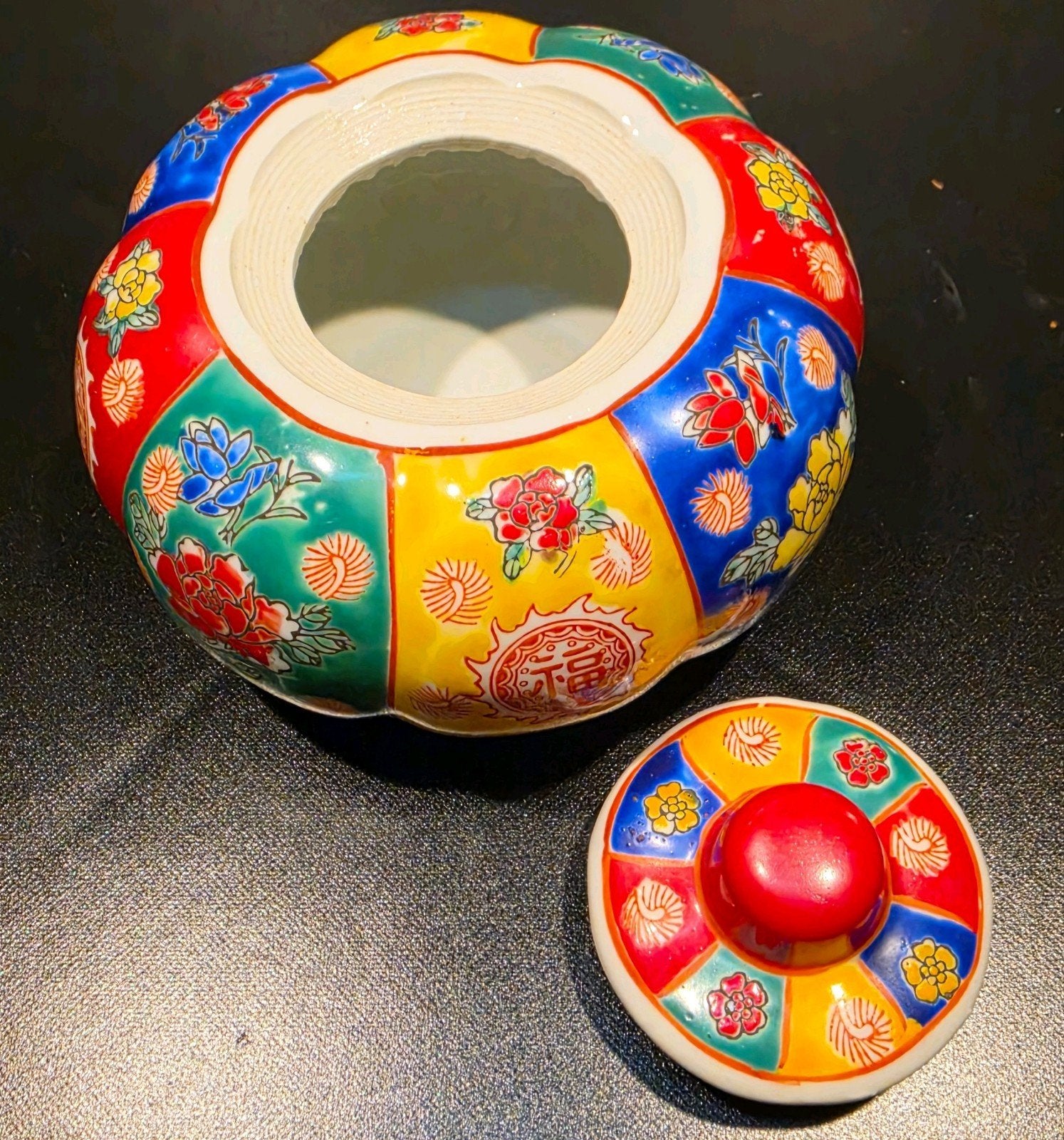 Kleurrijke Chinese Porseleinen Pot met Deksel, Ophalen of Verzenden