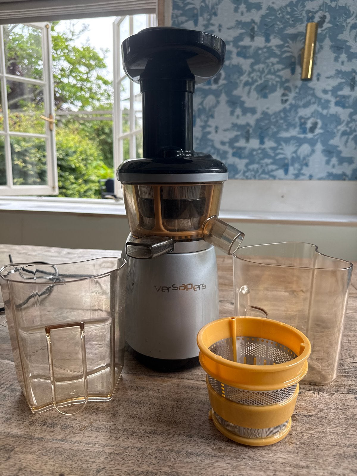 Versapers Slowjuicer, Ophalen, Zo goed als nieuw, Elektrisch, Slowjuicer