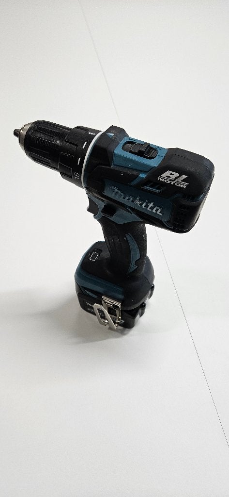 makita boor/schroefmachine DDF470, Gebruikt, Variabele snelheid, Ophalen of Verzenden, Boor- en Schroefmachine