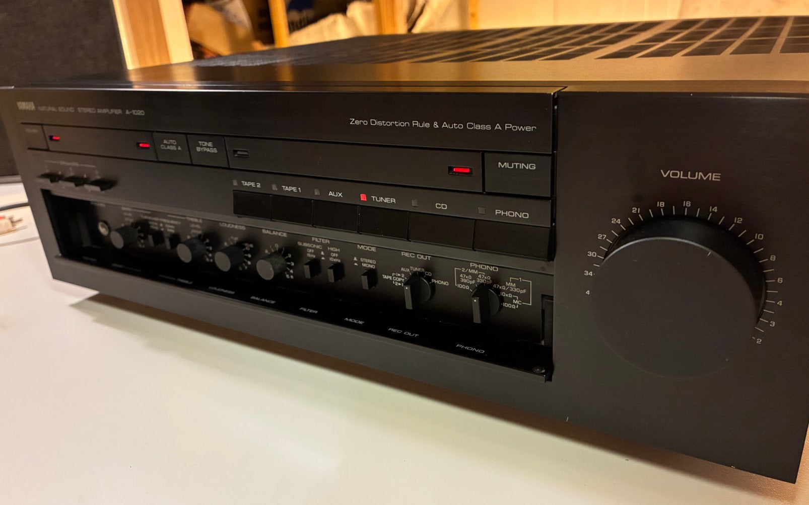 Yamaha A-1020, Ophalen of Verzenden, Zo goed als nieuw, 120 watt of meer, Yamaha