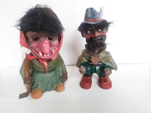 ~vintage ~ bobblehead trollen , heks & rover . set van twee, Verzamelen, Retro, Huis en Inrichting, Ophalen of Verzenden