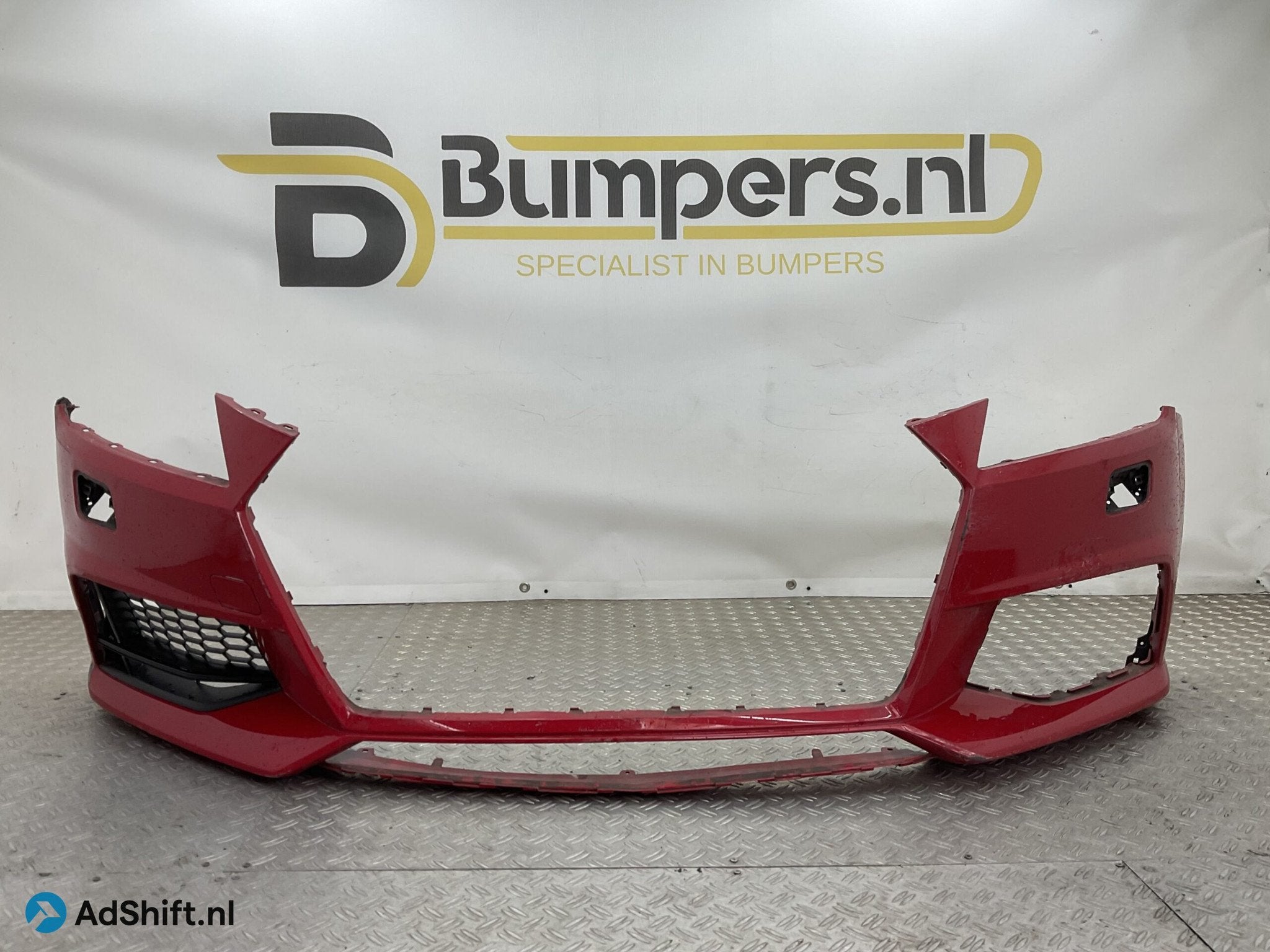 BUMPER Audi TT 2013-2018 8S0807437 VOORBUMPER H5-20479, Auto-onderdelen, Bumper