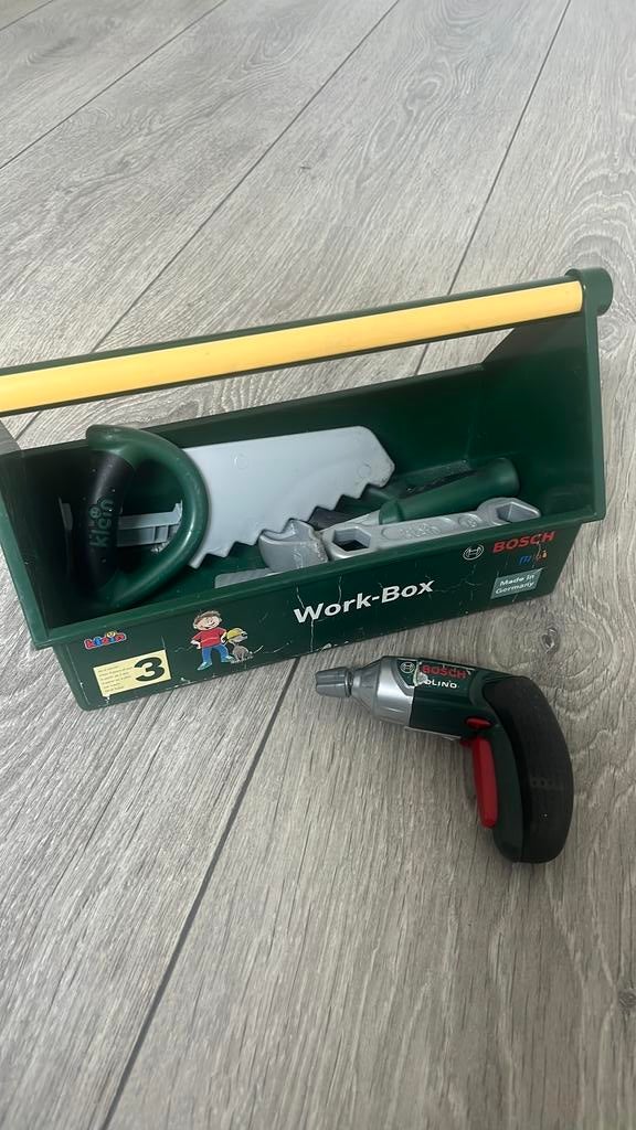 Bosch gereedschapskist met boor, Ophalen of Verzenden, Zo goed als nieuw
