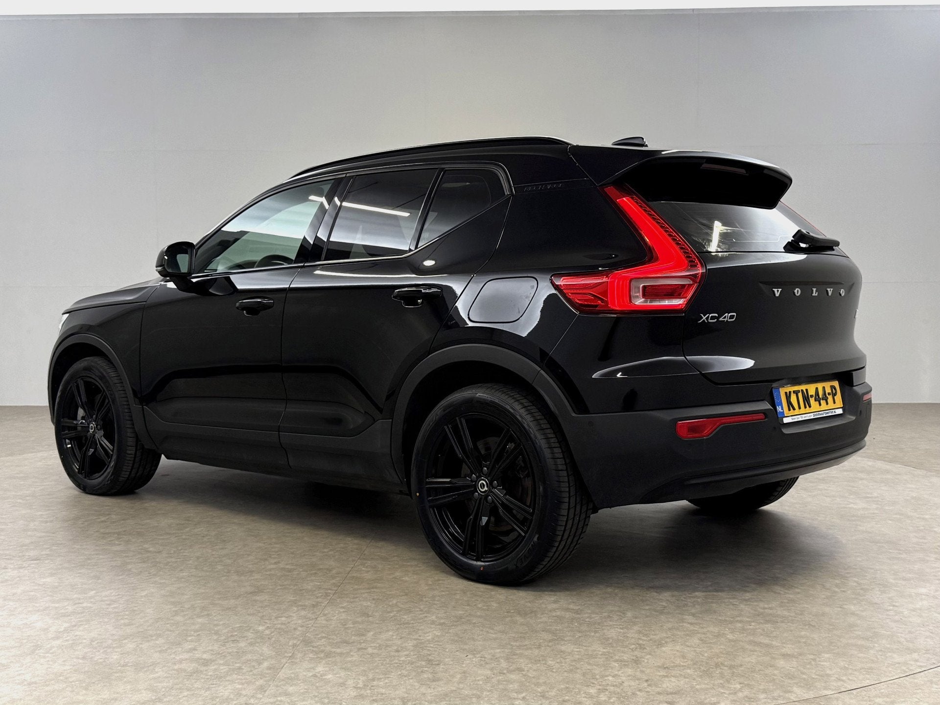 Volvo XC40 82 kWh Dual Motor Extended Range Twin Ultimate 4X, Auto's, Volvo, Automaat, Stof, Gebruikt, 82 kWh