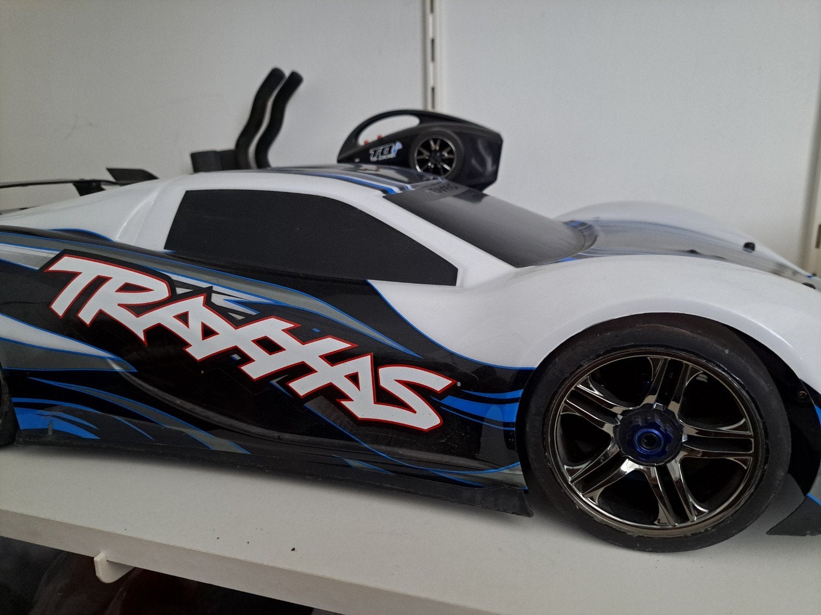 Traxxas RC Auto Onroad met Afstandsbediening, Zo goed als nieuw, Schaal 1:10, Auto onroad, RTR (Ready to Run)