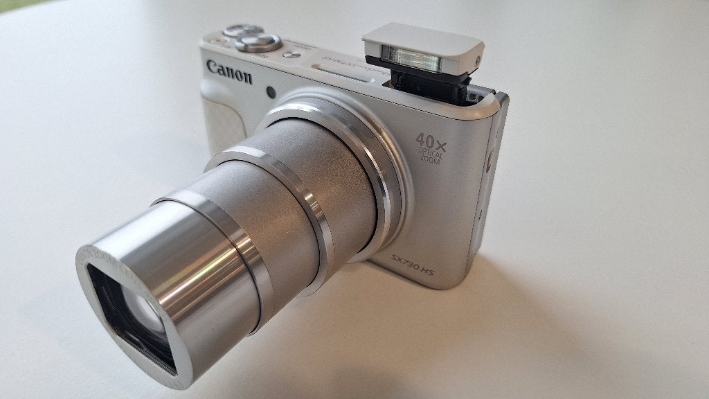 Sony PowerShot SX 730 HS wifi, Kantelbaar/draaibaar scherm, Accu, Verzenden, Zo goed als nieuw
