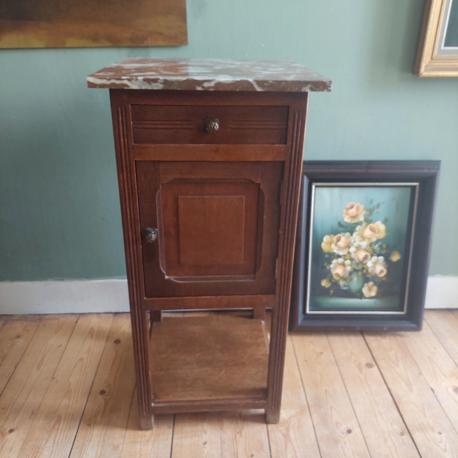 Lucky Vintage antiek Frans kastje met marmeren bovenblad, Ophalen