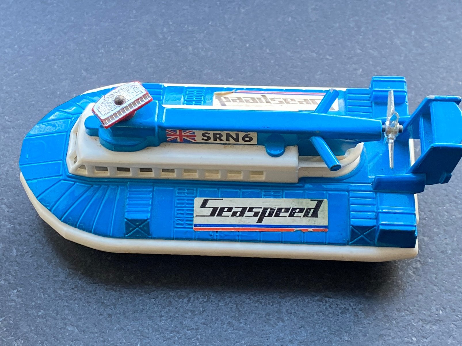 Matchbox Superkings hovercraft 1974 zeer netjes, Hobby en Vrije tijd, Modelauto's | Overige schalen, Ophalen of Verzenden, Zo goed als nieuw