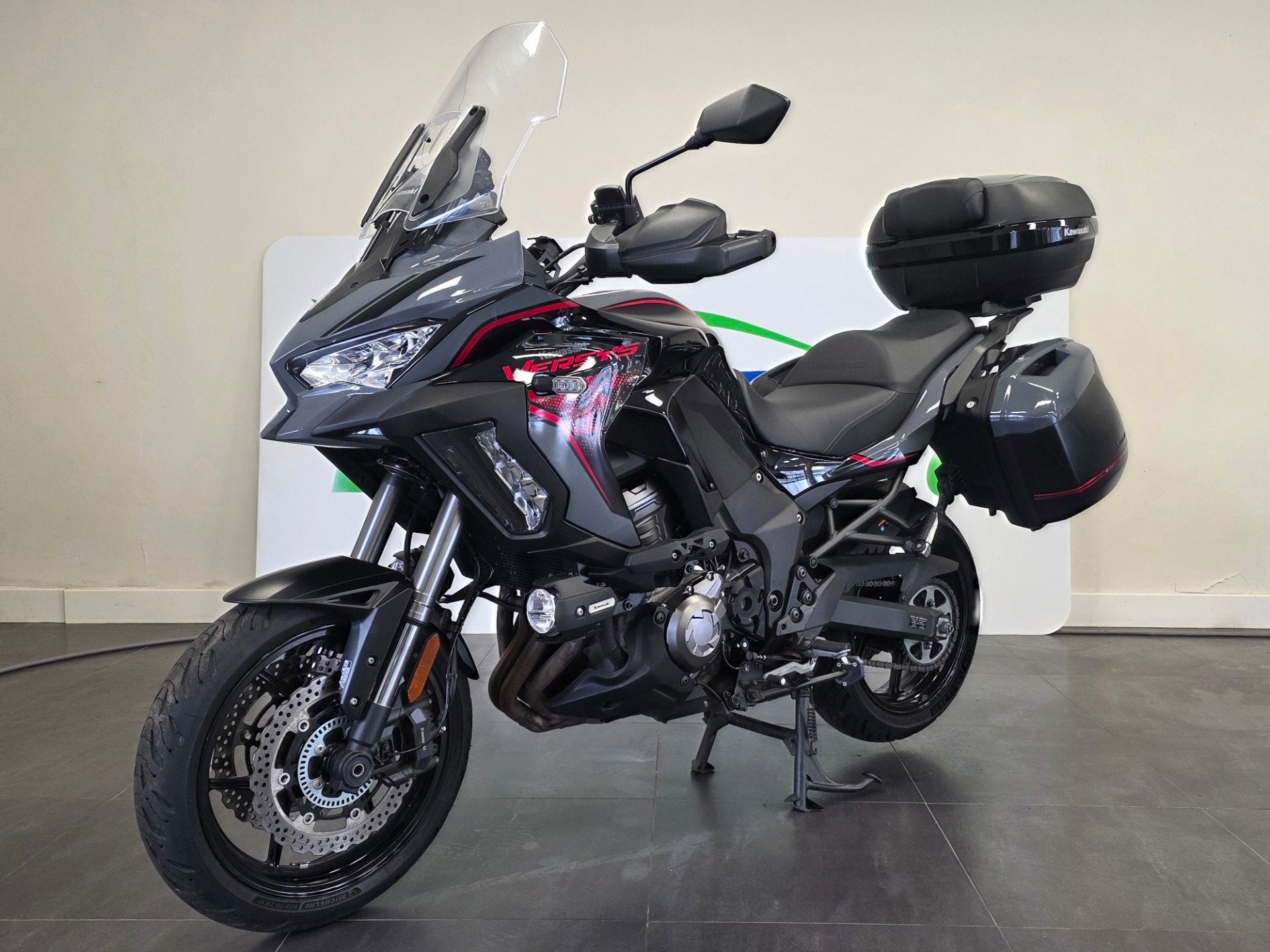 Kawasaki All-Road Versys 1000 SE Grand Tourer –Nieuwe band, Motoren, Motoren | Kawasaki, Info@kawasaki.eu, Bedrijf, Handvatverwarming