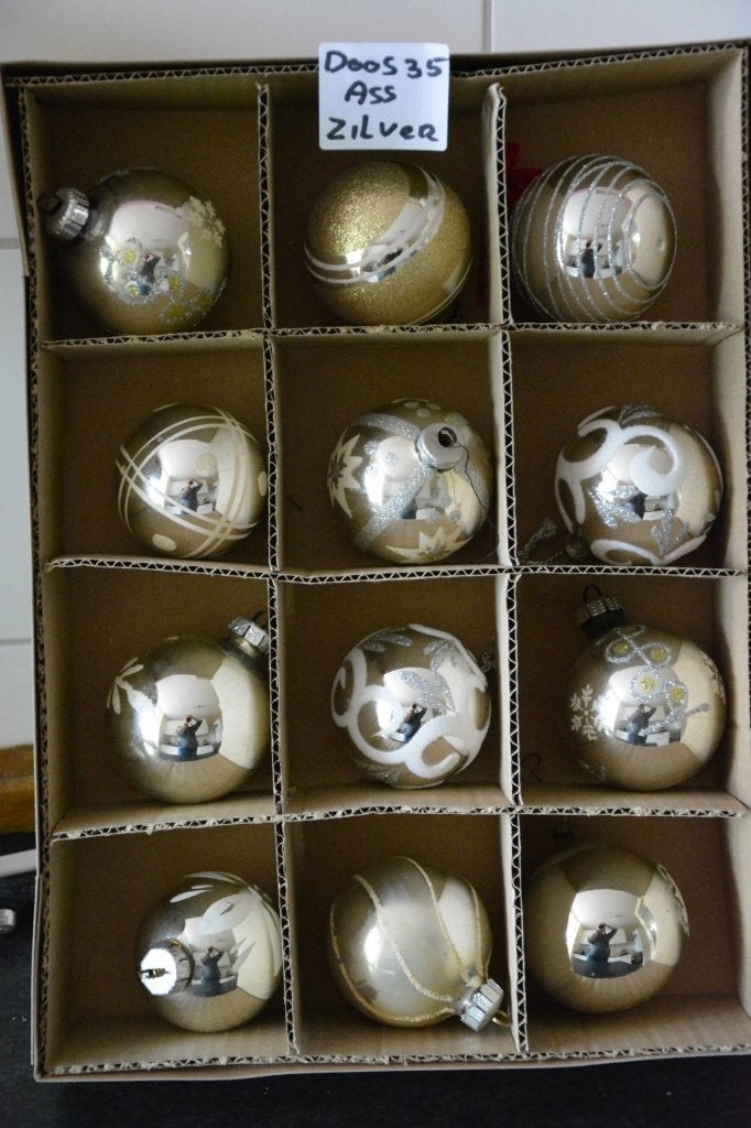 Kerstballen zilver Doos 35, Ophalen of Verzenden, Zo goed als nieuw