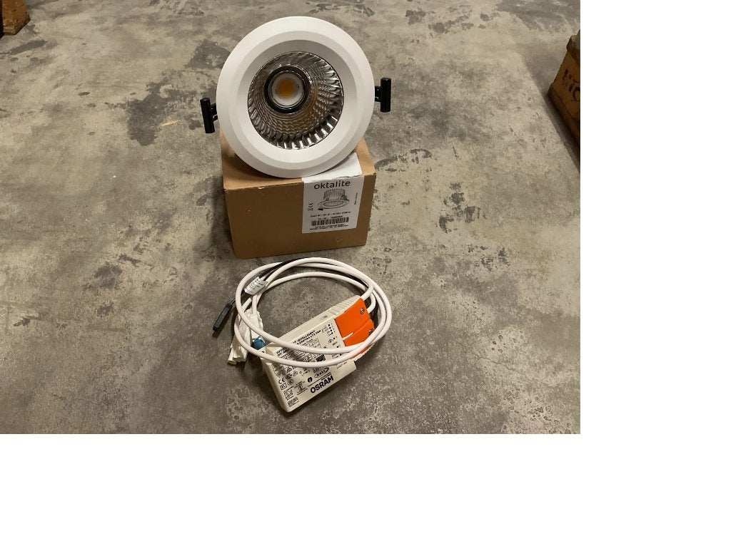 6 stuks NIEUWE zeer Krachtige LED Spots (220 V - 30 tot 35W), Huis en Inrichting, Lampen | Spots, Geschikt voor plafondmontage