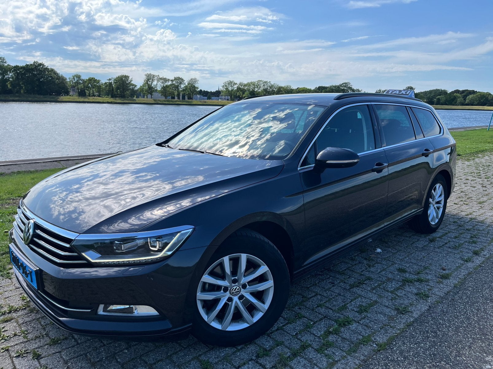 Volkswagen Passat Taxi, Auto's, Volkswagen, Euro 6, 4 cilinders, Stationwagon, Diesel