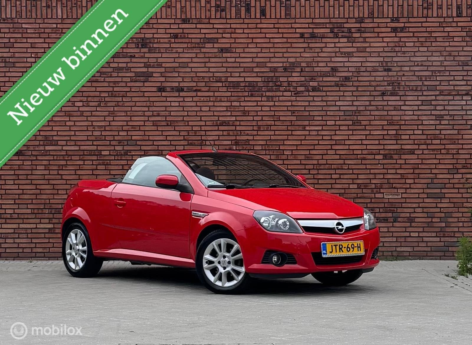 Opel Tigra TwinTop 1.4-16V Enjoy, Cabrio, Gepolijst, Voorwielaandrijving, Gebruikt, 4 cilinders, Cabriolet