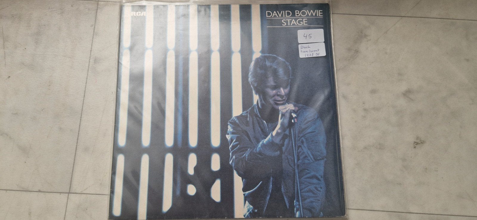 David Bowie - Stage (VG+/VG+) BLACK TRANSLUCENT 1978 DE, Cd's en Dvd's, Vinyl | Pop, Rock, Gebruikt, Ophalen of Verzenden, 12 inch