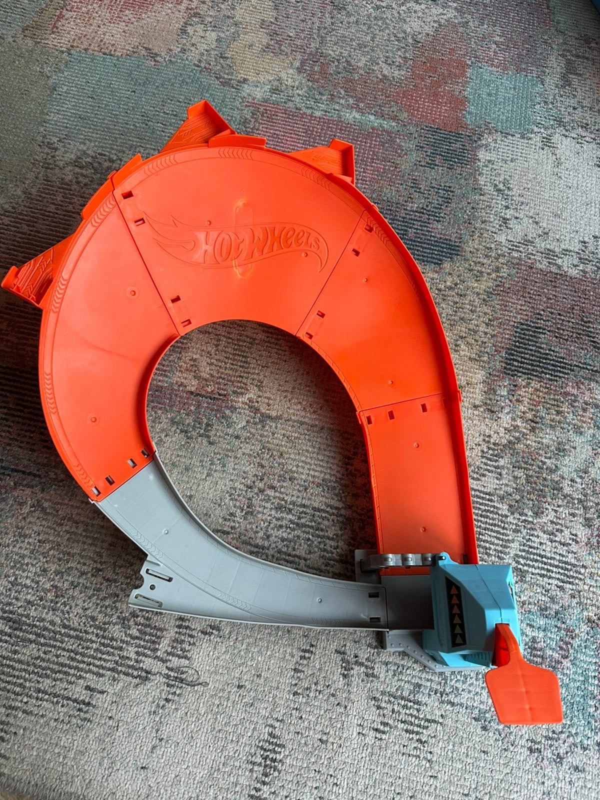 Hot Wheels loop, Kinderen en Baby's, Speelgoed | Racebanen, Ophalen of Verzenden, Zo goed als nieuw, Handmatig, Hot Wheels