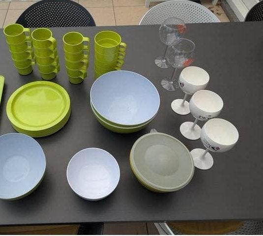 Compleet Mepal & Tupperware kampeerservies, Caravans en Kamperen, Kampeeraccessoires, Ophalen of Verzenden, Gebruikt