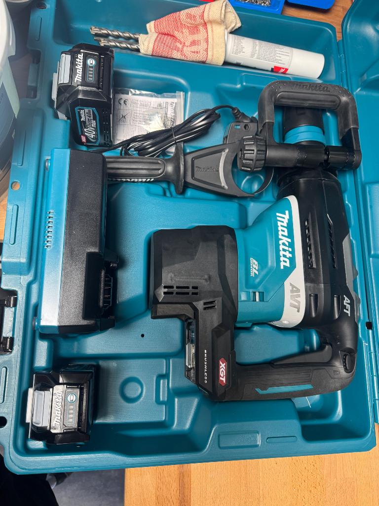 Makita Nieuw in koffer, Doe-het-zelf en Verbouw, Gereedschap | Boormachines, Ophalen of Verzenden, Nieuw, Boor- en/of Breekhamer