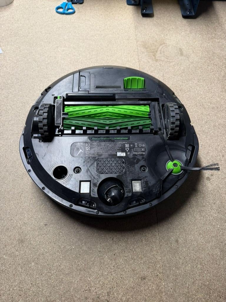 iRobot Roomba Combo i8+ stofzuiger met Dweilfunctie DLS18334, Stofzak, Regulatory@irobot.com, Avenue Albert Einstein 111, 69100 Villeurbanne