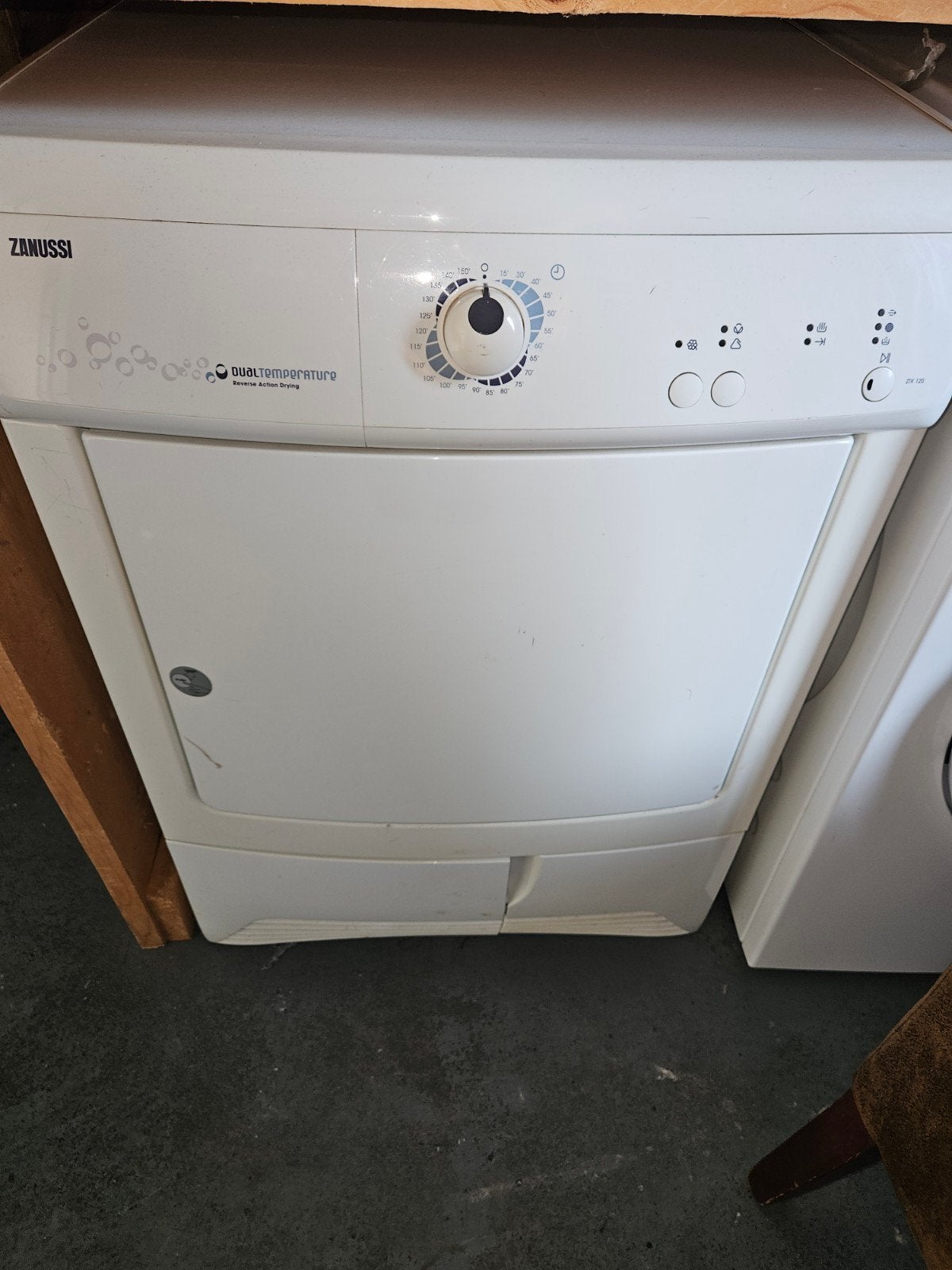 Gratis condensdroger, 6 tot 8 kg, Ophalen, Condens, 85 tot 90 cm
