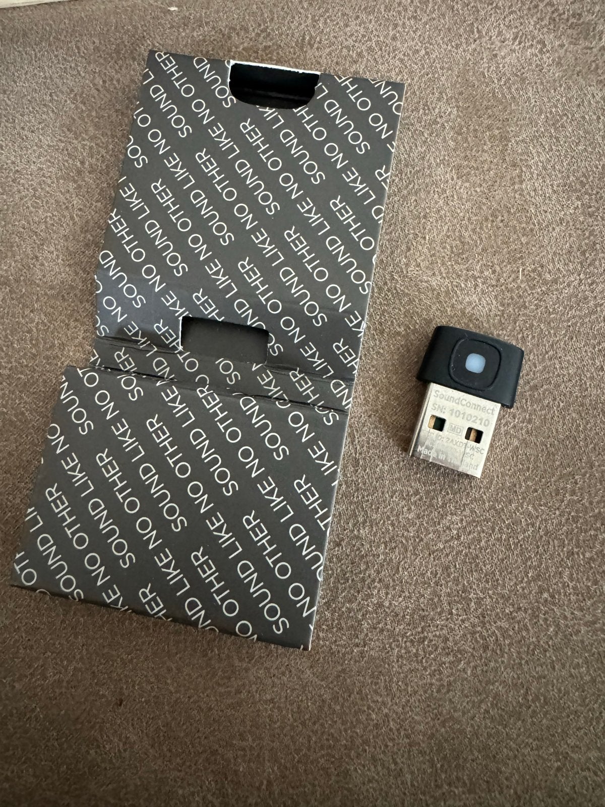 Widex SoundConnect USB-adapter voor hoortoestellen, Ophalen of Verzenden, Zo goed als nieuw, Minder dan 2 meter, Overige kabels