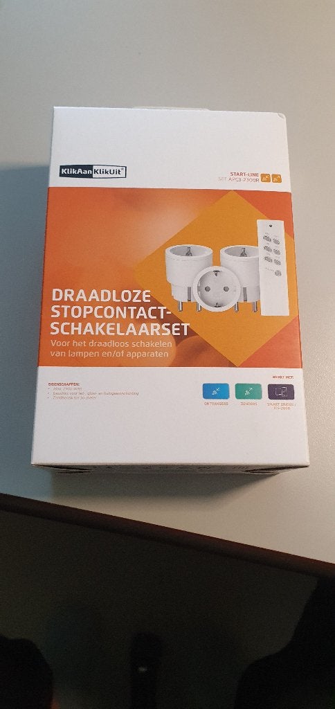 KlikAanKlikUit Draadloze stekkerset APC3-2300R NIEUW KAKU, Ophalen of Verzenden, Nieuw, Overige merken, Schakelaar