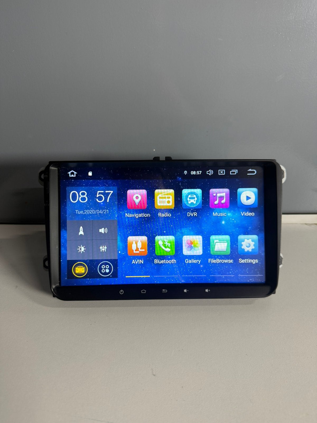 9 Inch Autoradio Volkswagen Seat Skoda Bluetooth, Ophalen of Verzenden, Zo goed als nieuw