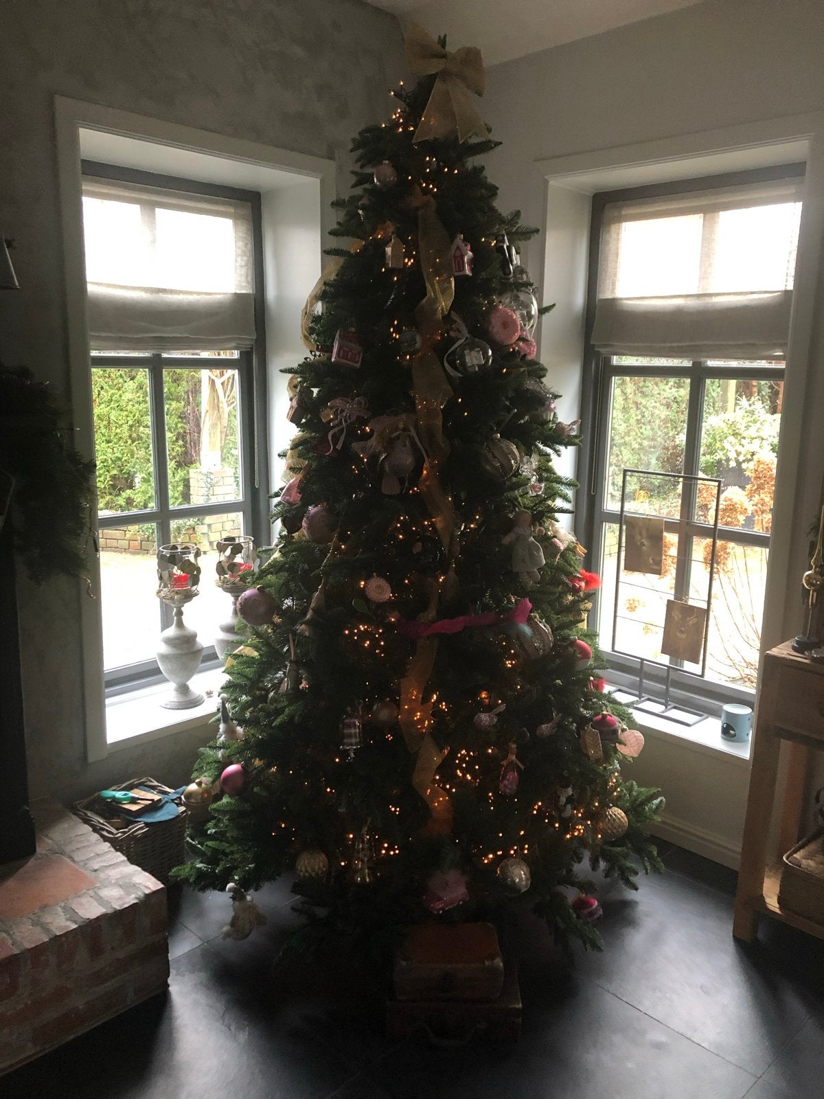 Kunstboom kerstboom 2.60 hoog, Diversen, Kerst, Zo goed als nieuw, Ophalen of Verzenden