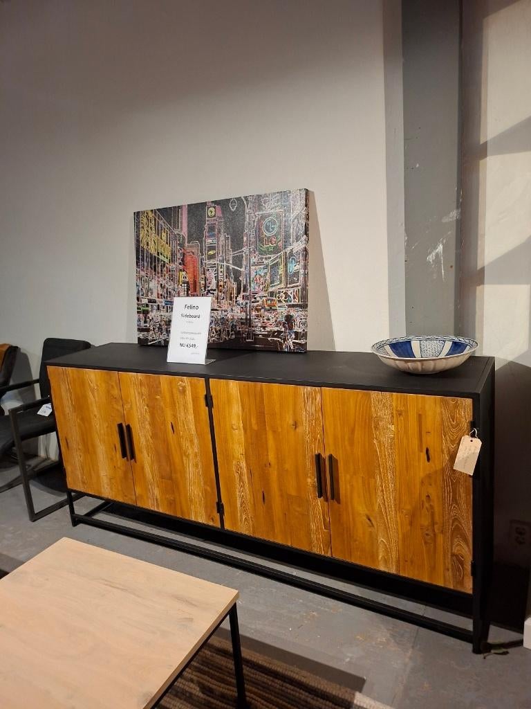Fellino dressoir Tower Living nu eenmalig €549,-, Ophalen, Teakhout, 150 tot 200 cm, Nieuw