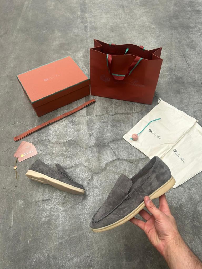 Loro Piana Nieuwe Schoenen met Tas en Doos, Kleding | Dames, Schoenen, Ophalen of Verzenden