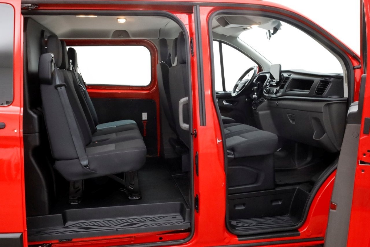 Ford Transit Custom 2.0 TDCI 130pk L1H1 Trend D.C. Airco/Nav, Voorwielaandrijving, Dealer onderhouden, 15 km/l, Euro 6