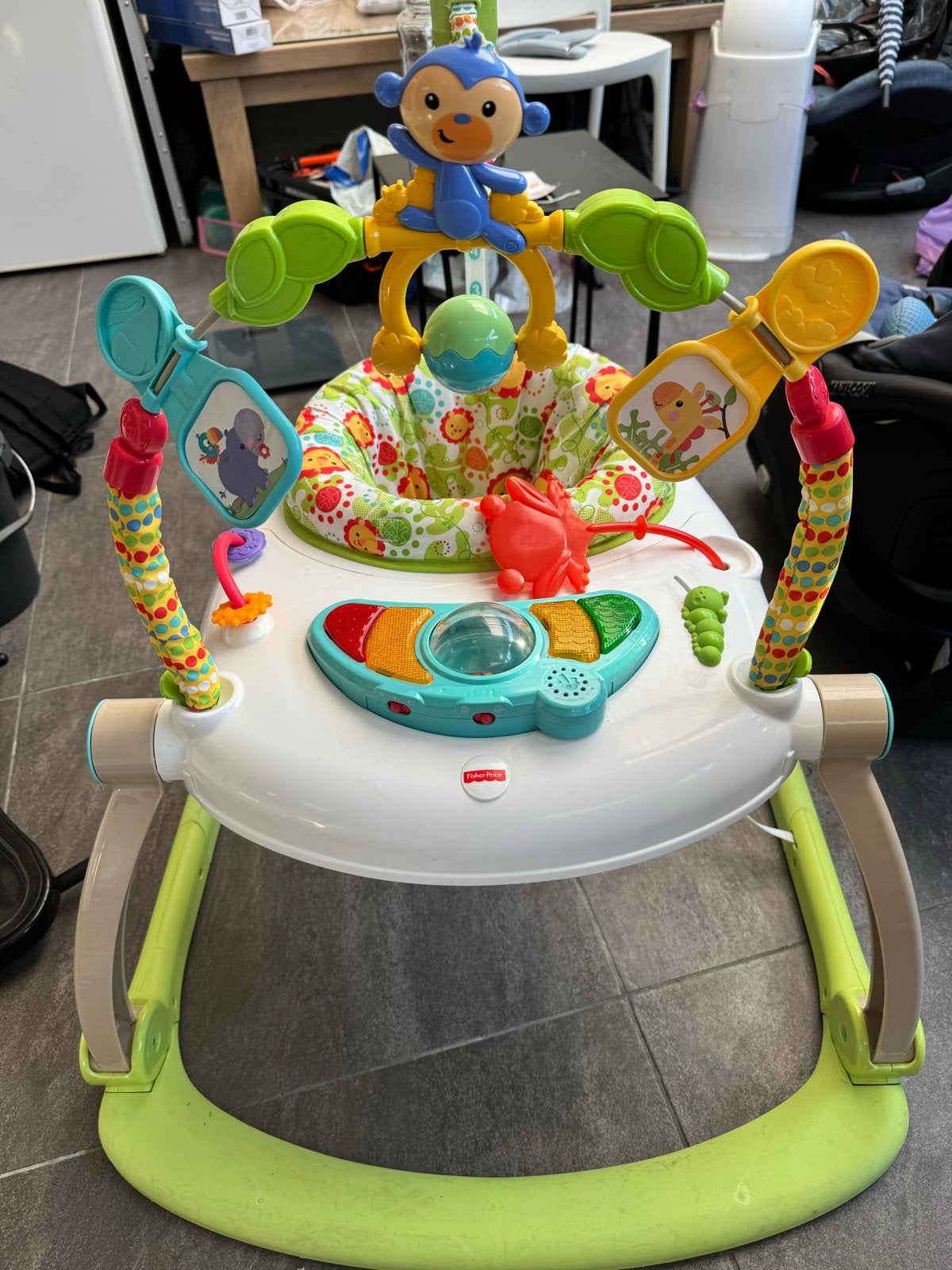 Fisher-Price Baby Jumper Activiteitentafel met Muziek, Ophalen, Zo goed als nieuw, Overige typen, Met geluid