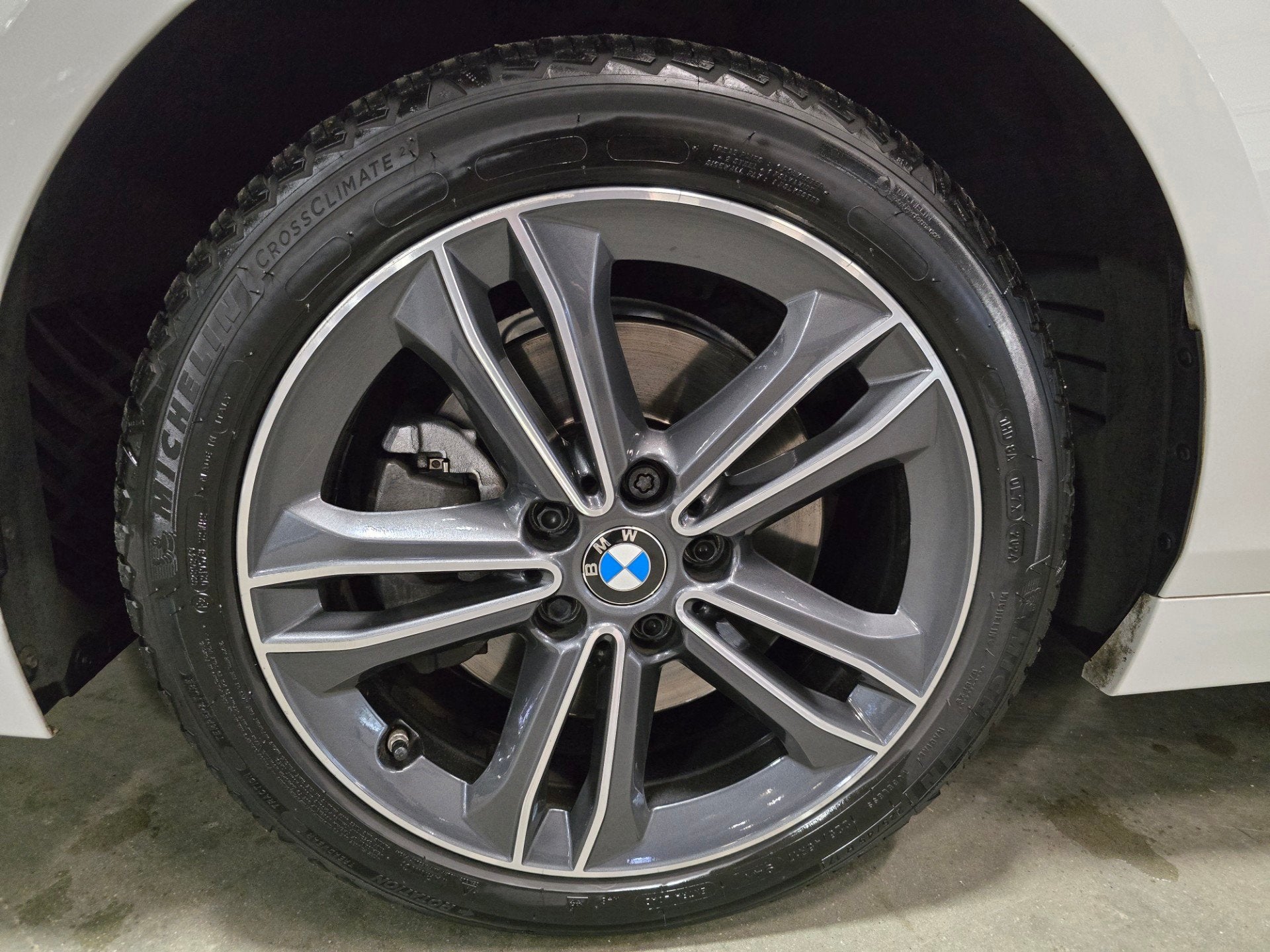 BMW 1-serie 118i High Executive Sport Line Pano LED VCP PDC, Auto's, Dealer onderhouden, Gebruikt, Leder en Stof, Wit