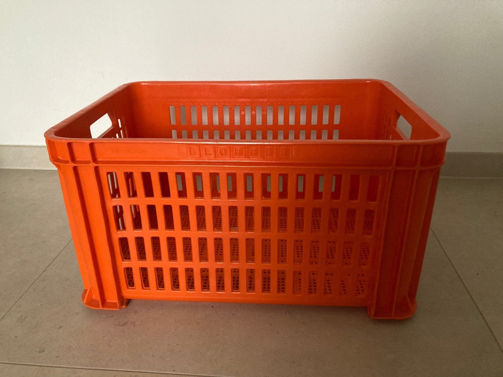Blokker krat  stevige opbergkrat  stapelbaar, Doe-het-zelf en Verbouw, Gebruikt, 40 tot 60 cm, 50 tot 75 cm, Minder dan 35 cm