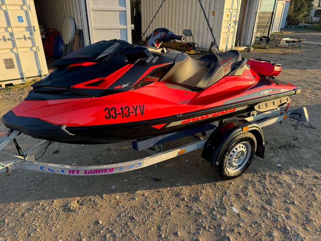 Waterscooter seadoo rxp 300, Watersport en Boten, Ophalen, Zo goed als nieuw, Benzine, 200 pk of meer