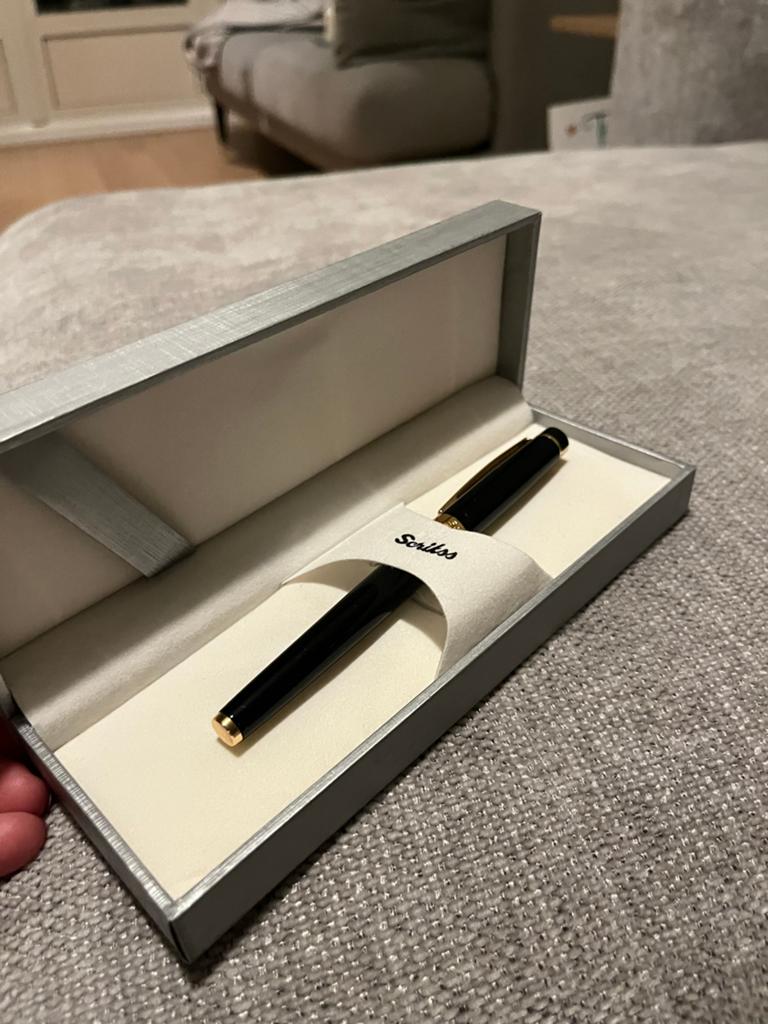 Scrikss Pen, Ophalen of Verzenden, Zo goed als nieuw, Balpen, Overige merken