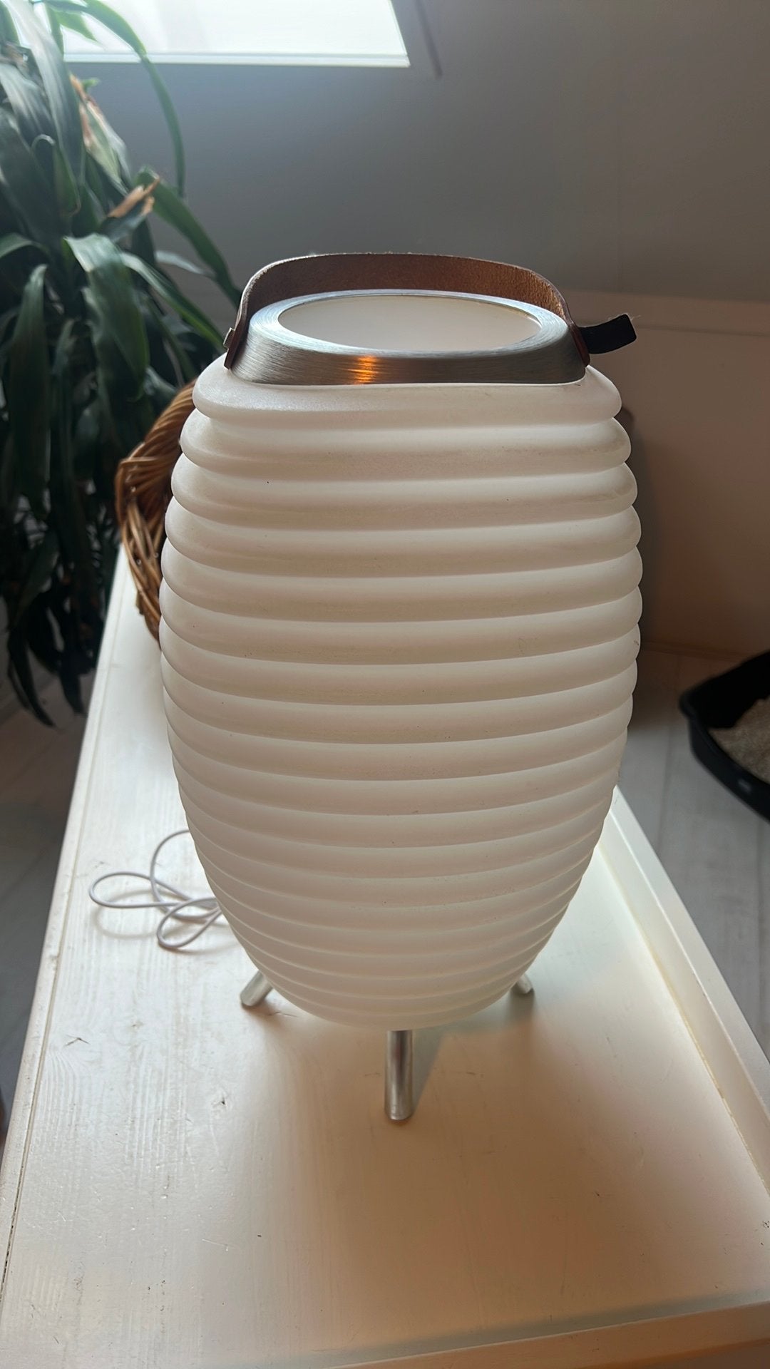 Kooduu Synergy 35 Wijnkoeler met Bluetooth speaker en LED la, Ophalen, Wit, Overige merken, Kunststof